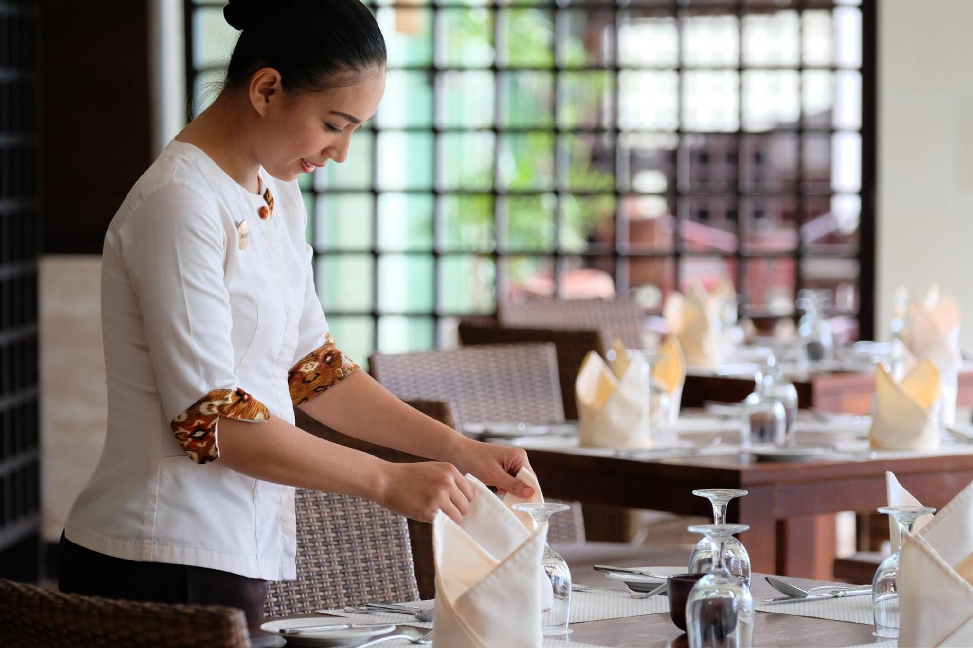 แกรนด์ ลูเลย์ มานาโด Hotel ภายนอก รูปภาพ